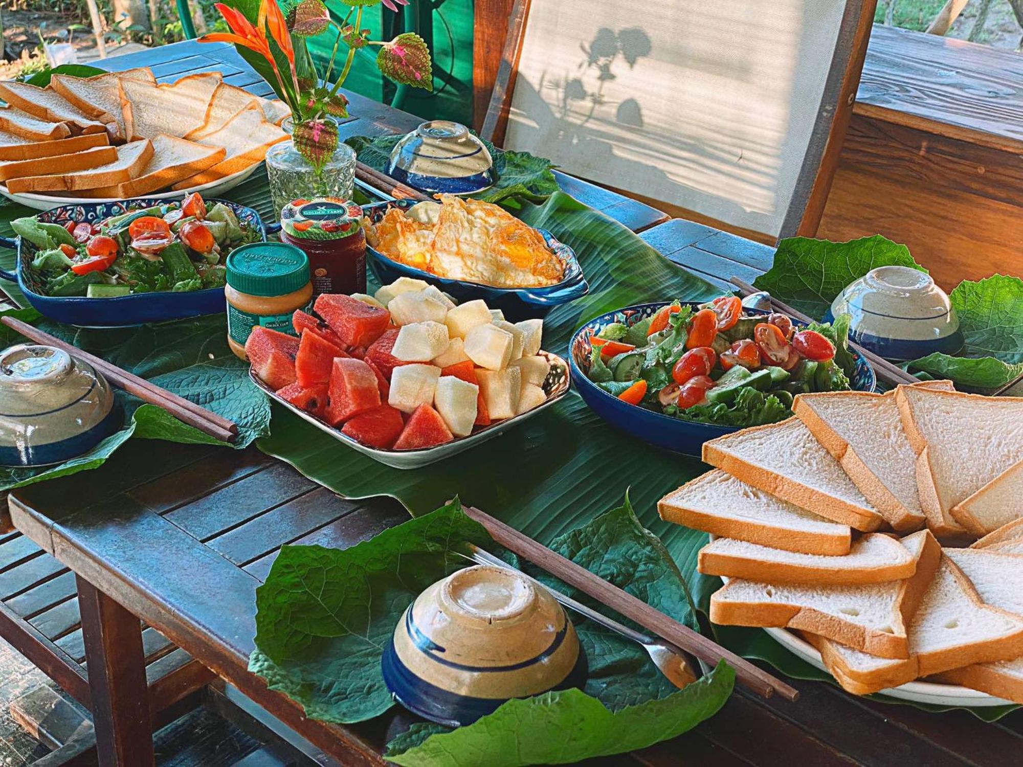 The Local Homestay Con Son Кантхо Экстерьер фото